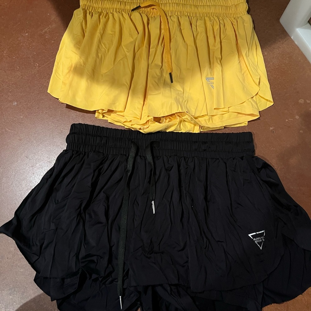 Guess Yellow and Black Athletic Shorts Set